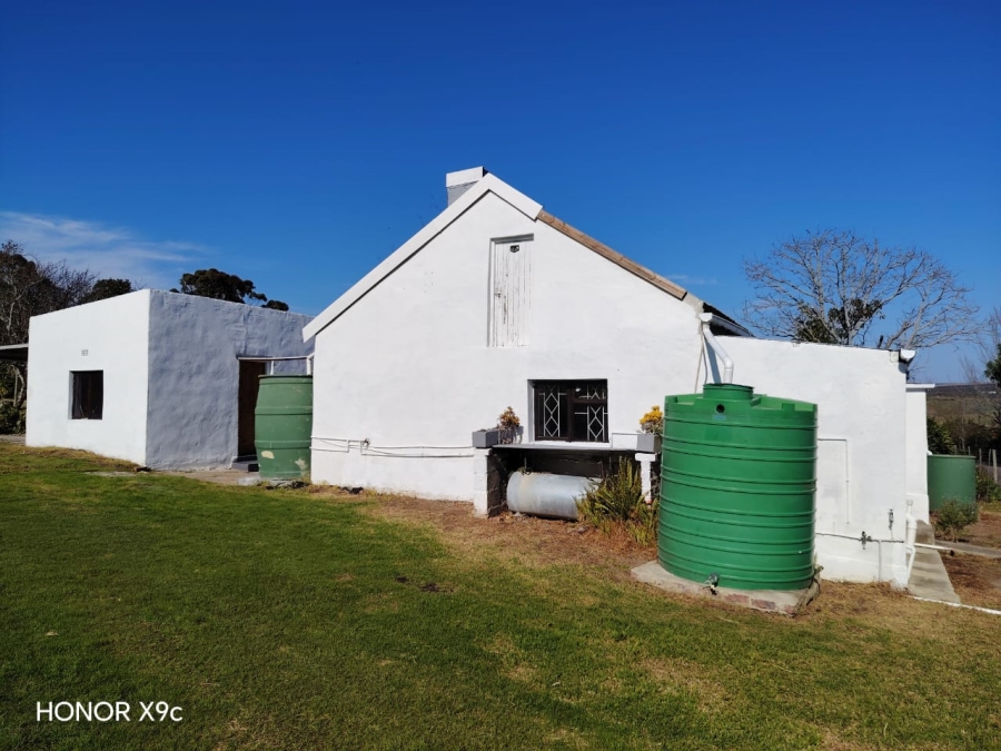 2 Bedroom Property for Sale in Baardskeerdersbos Western Cape